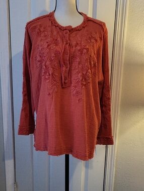 Kyla Seo "Kai" Embroidered Top